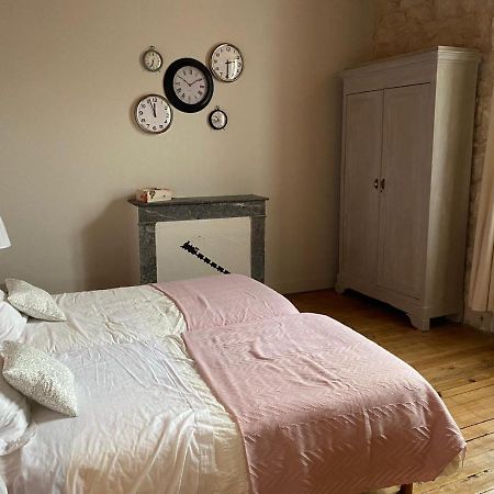 La Gare Bed & Breakfast Gondrin Exterior photo
